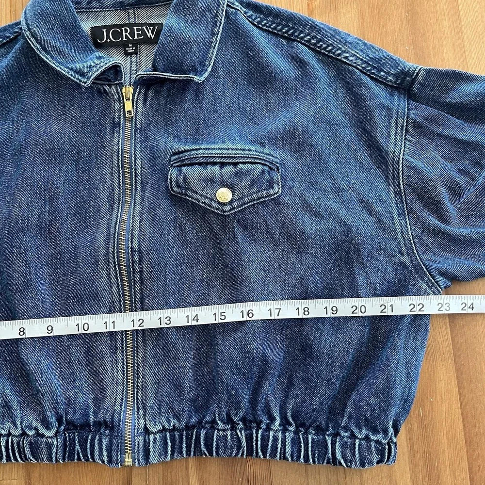 J. Crew Women's Denim Bomber Jacket Size Medium Drapey Denim Cropped Classic - Picture 12 of 13